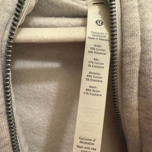 Lululemon Scuba Full Zip Jacket - Picture 3 of 4